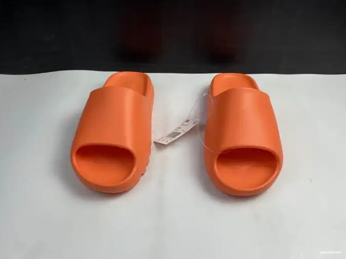 Yeezy FY7497 Slide Orange Adidas 0516